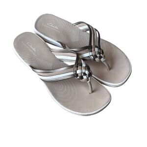 Clarks Women's Breeze Coral Metallic size 10M